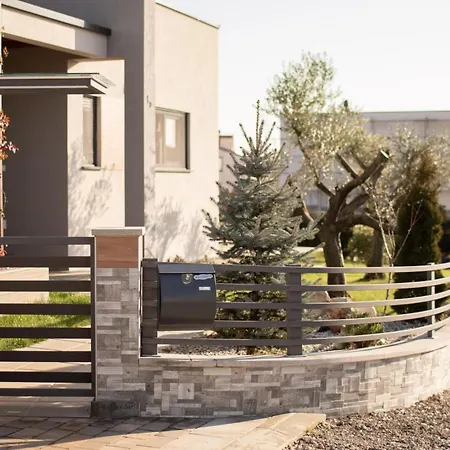 Lily Дом отдыха *